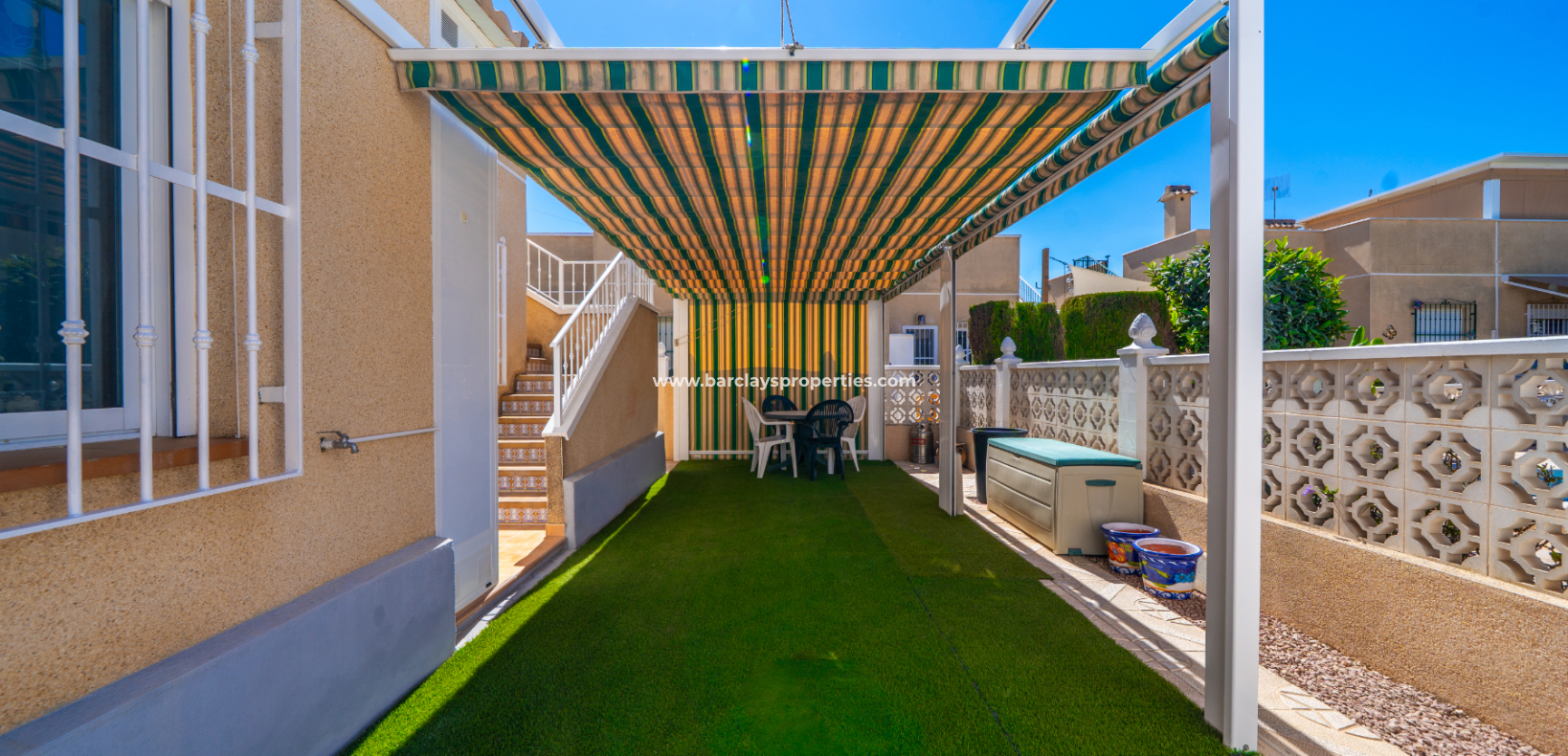 Resale - Semi-Detached - Urb. La Marina