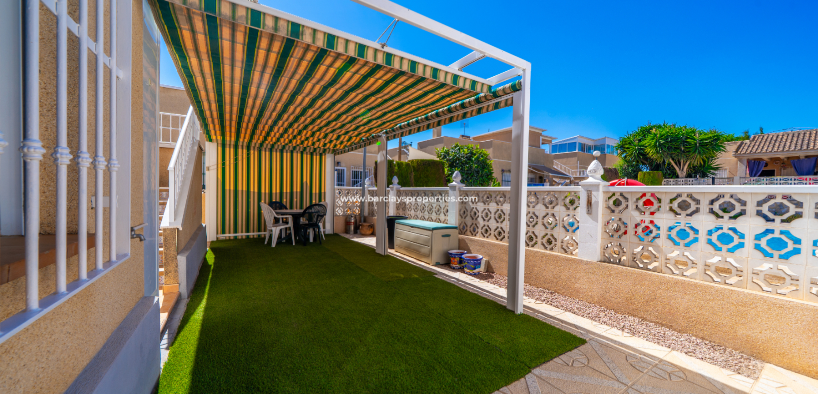 Resale - Semi-Detached - Urb. La Marina