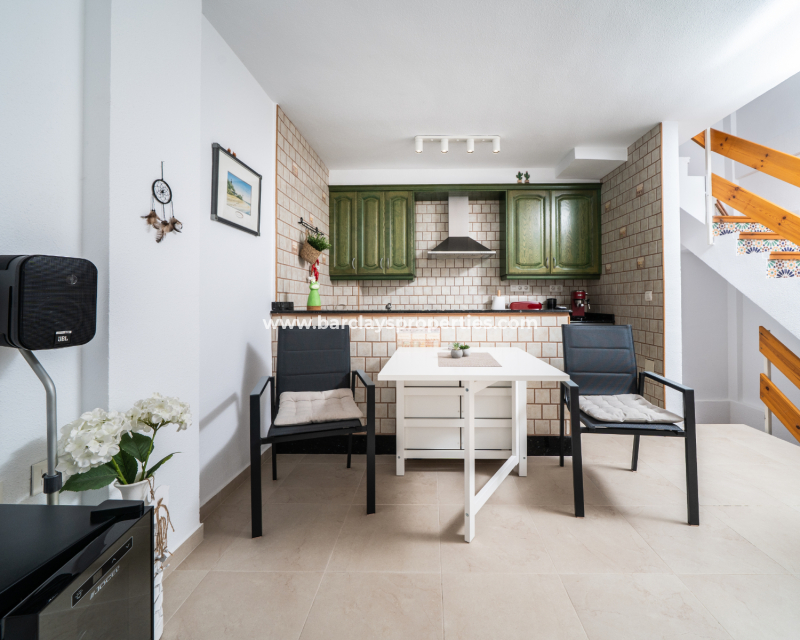 Resale - Terraced - La Mata