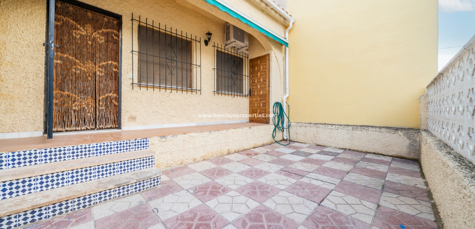 Resale - Terraced - Urb. La Marina