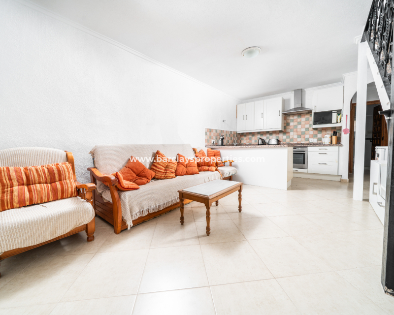 Resale - Terraced - Urb. La Marina