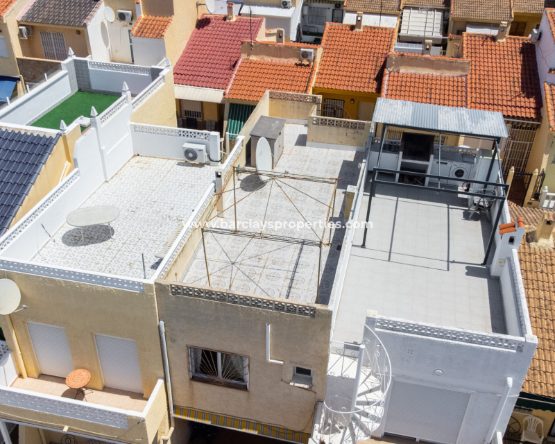 Resale - Terraced - Urb. La Marina