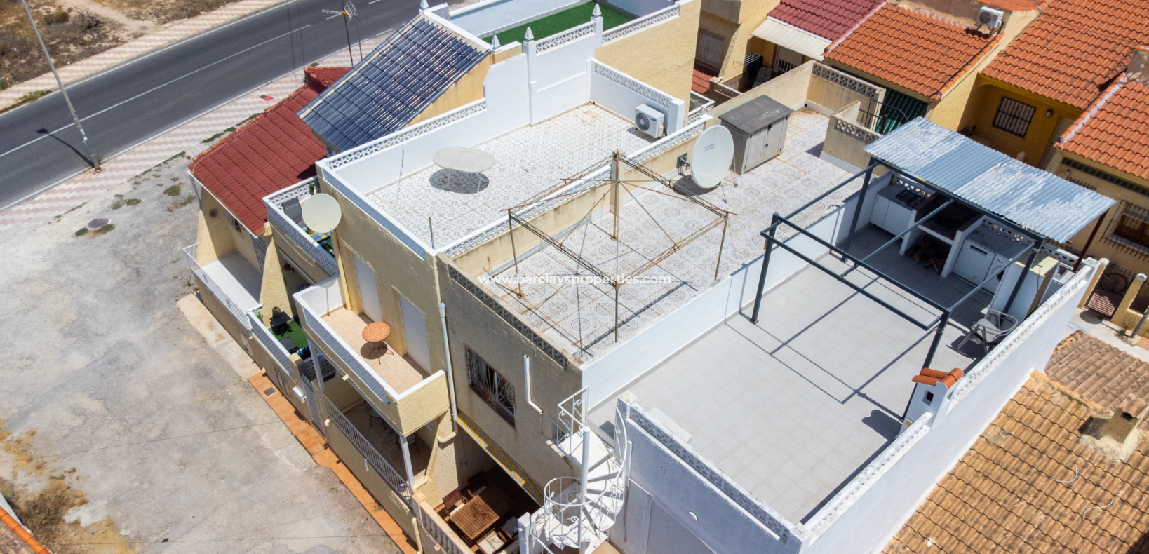 Resale - Terraced - Urb. La Marina