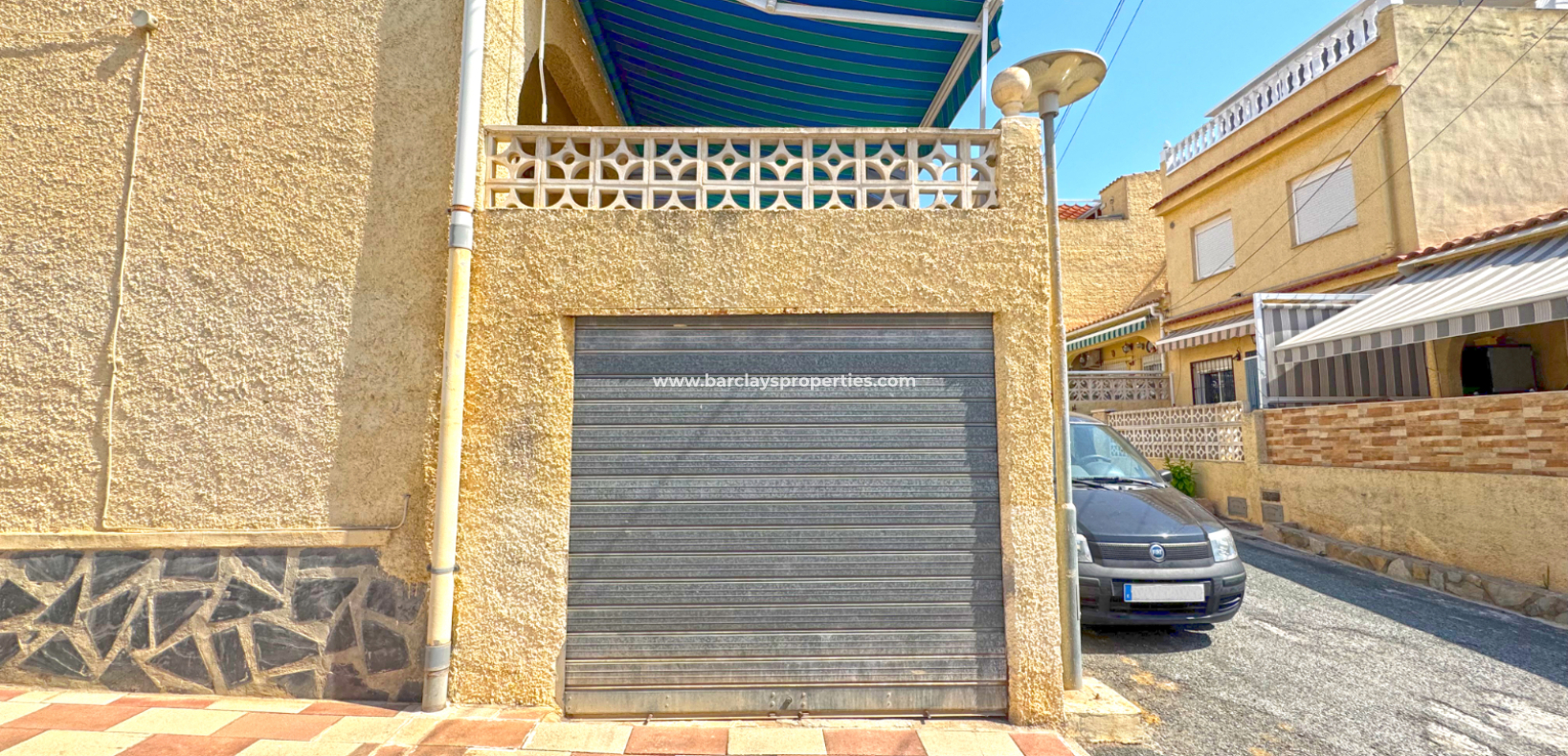 Resale - Terraced - Urb. La Marina