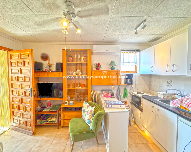 Resale - Terraced - Urb. La Marina