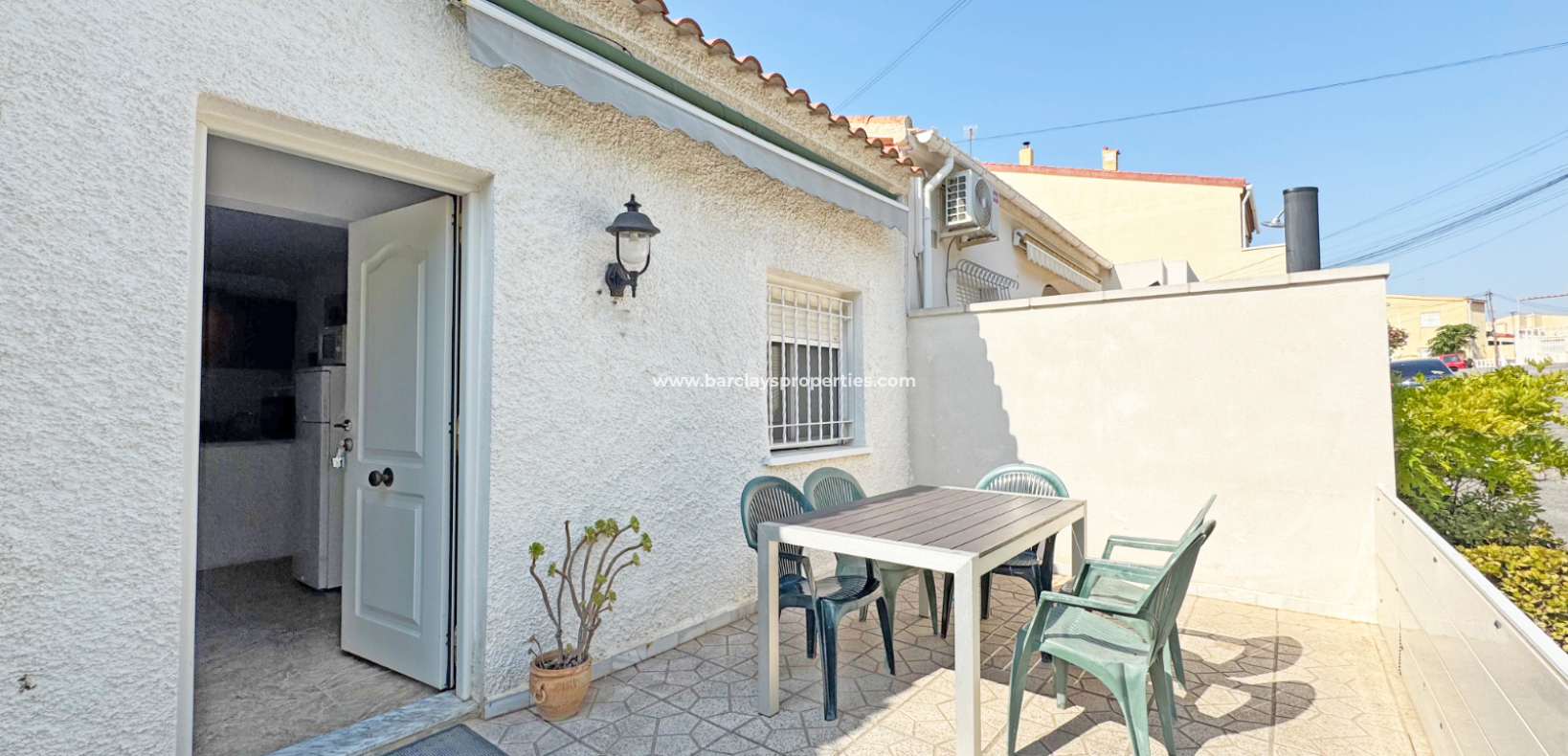 Resale - Terraced - Urb. La Marina