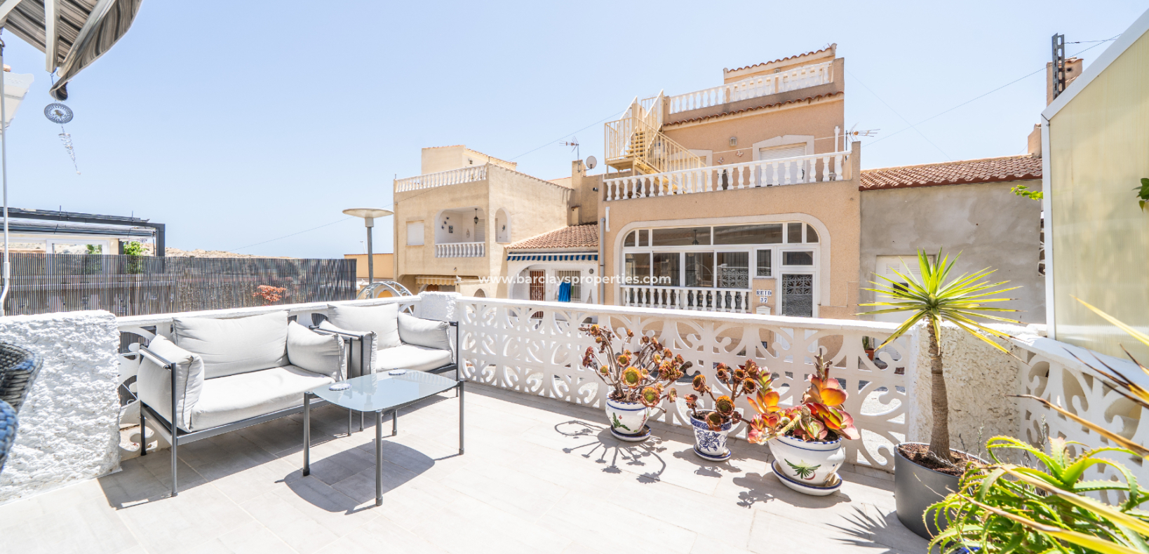 Resale - Terraced - Urb. La Marina