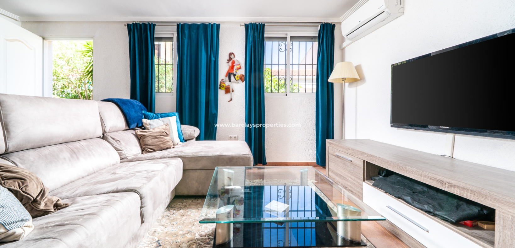 Resale - Terraced - Urb. La Marina