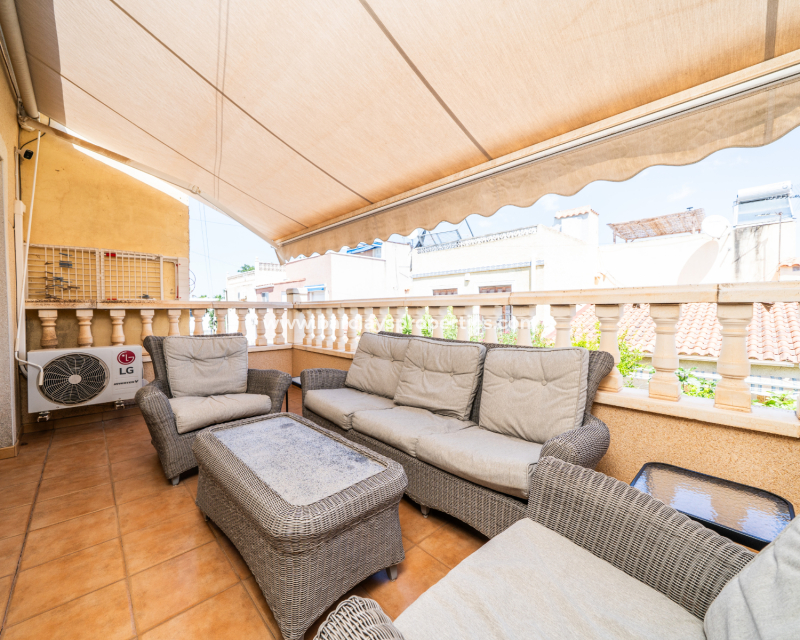 Resale - Terraced - Urb. La Marina