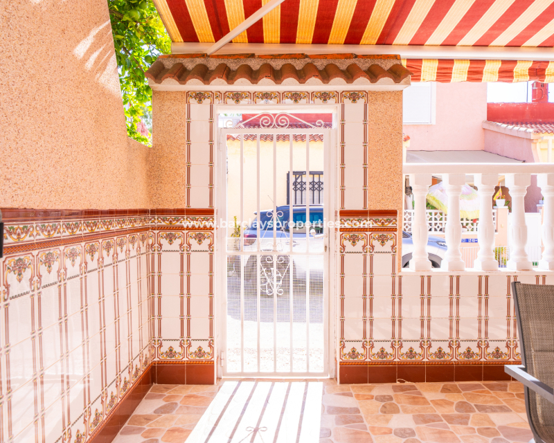 Resale - Terraced - Urb. La Marina