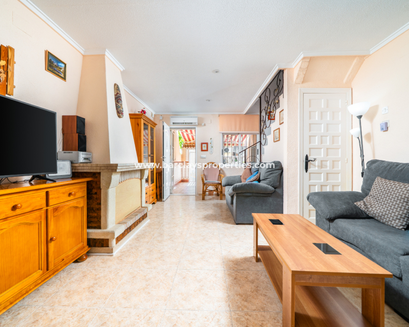 Resale - Terraced - Urb. La Marina