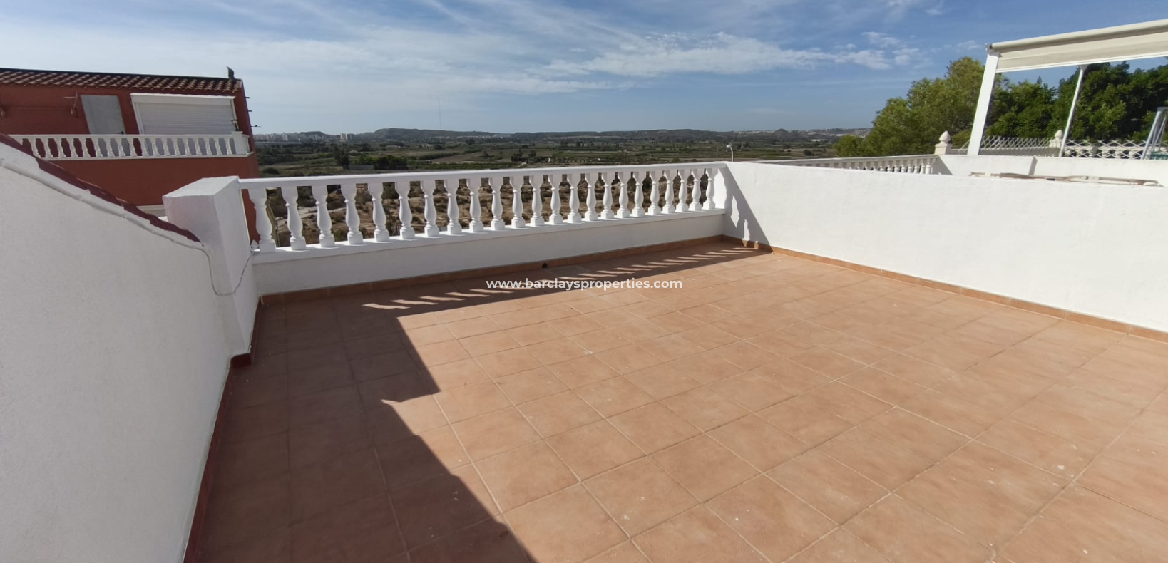 Resale - Terraced - Urb. La Marina