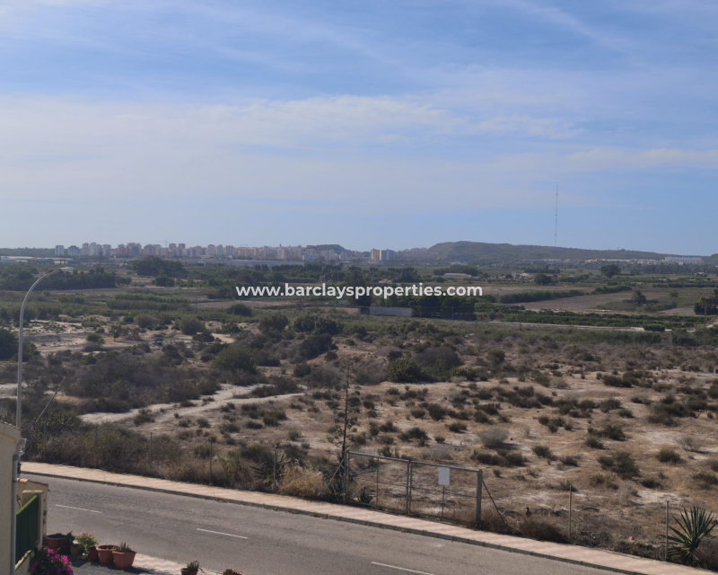 Resale - Terraced - Urb. La Marina