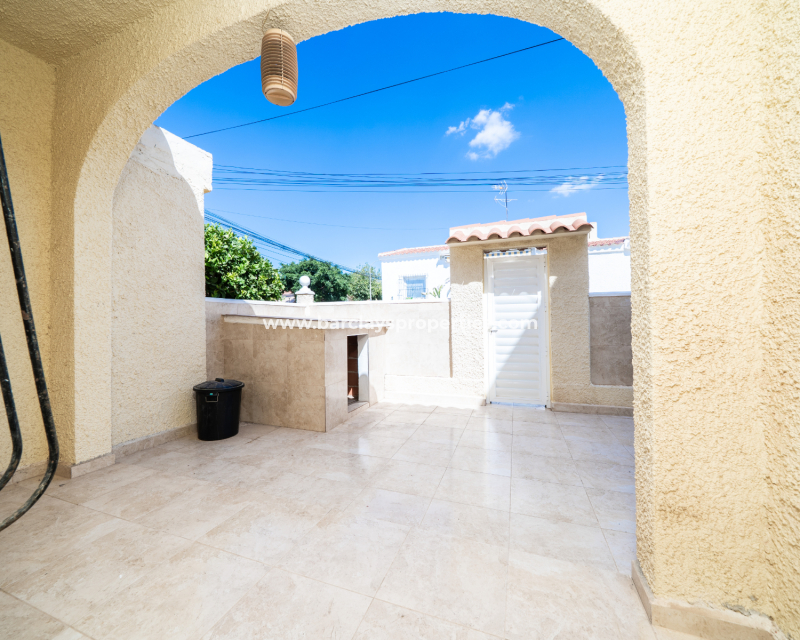 Resale - Terraced - Urb. La Marina