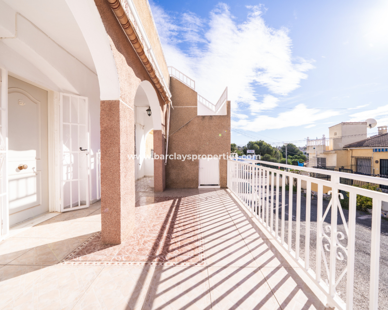 Resale - Terraced - Urb. La Marina