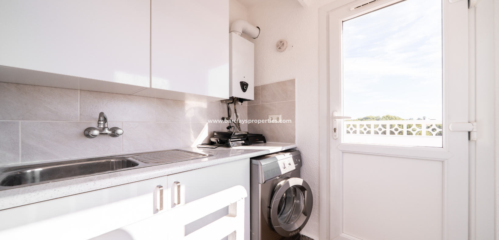 Resale - Terraced - Urb. La Marina