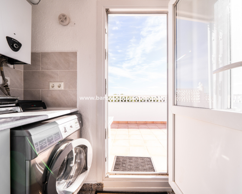 Resale - Terraced - Urb. La Marina