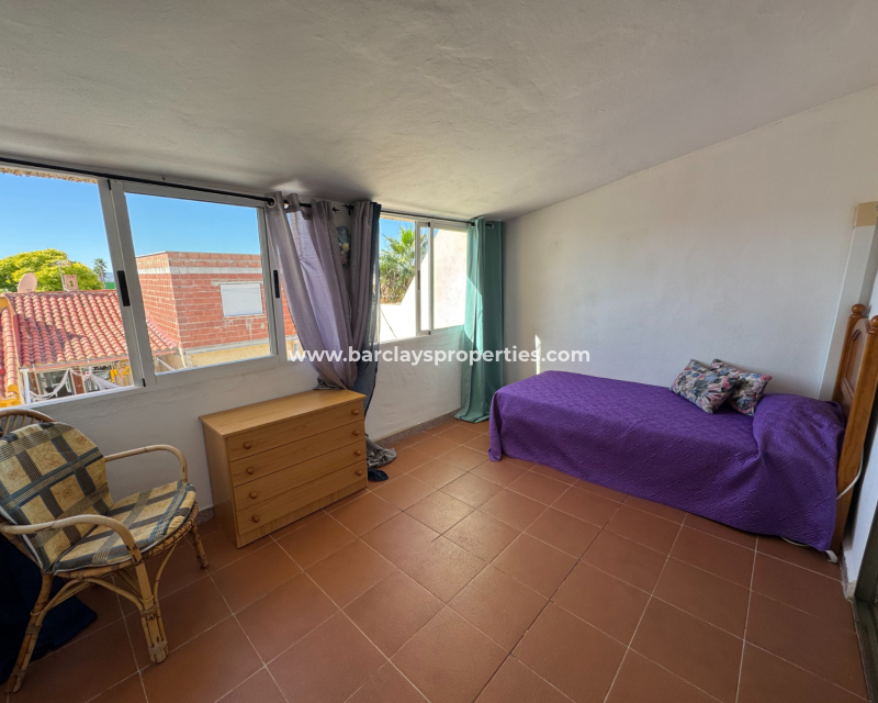 Resale - Terraced - Urb. La Marina