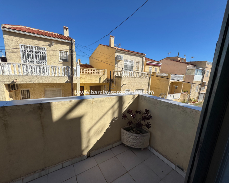 Resale - Terraced - Urb. La Marina