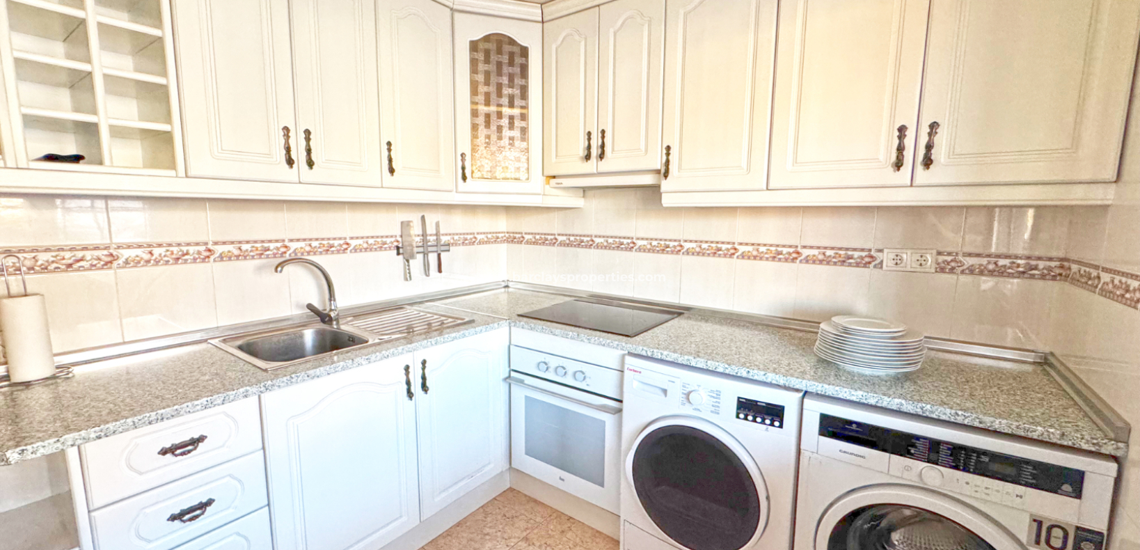 Resale - Terraced - Urb. La Marina