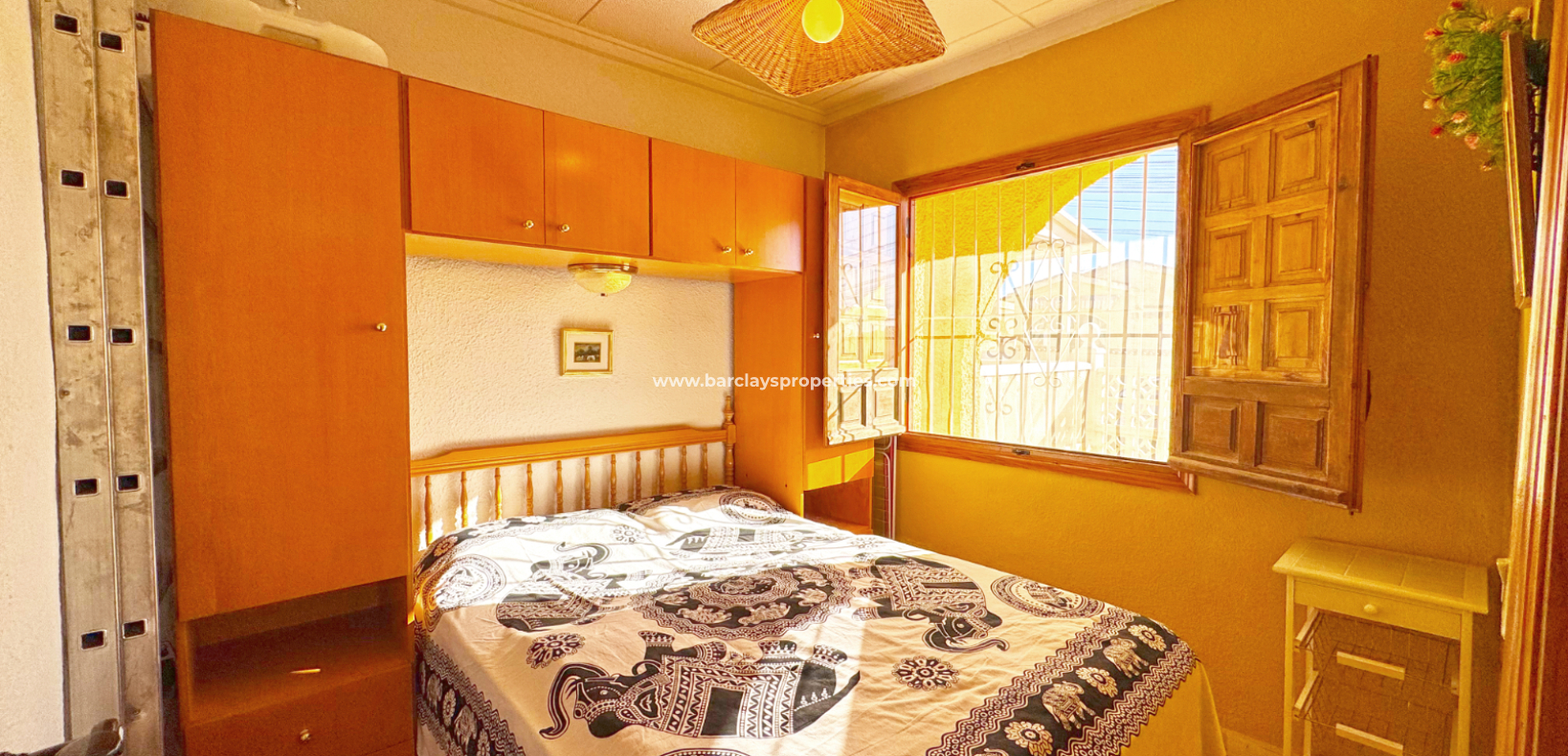 Resale - Terraced - Urb. La Marina