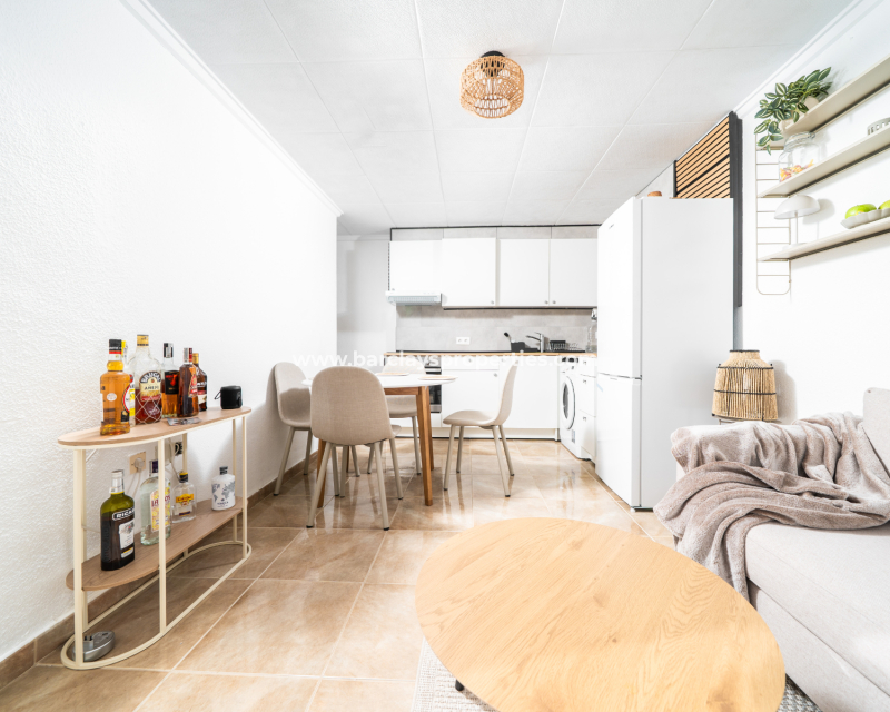 Resale - Terraced - Urb. La Marina