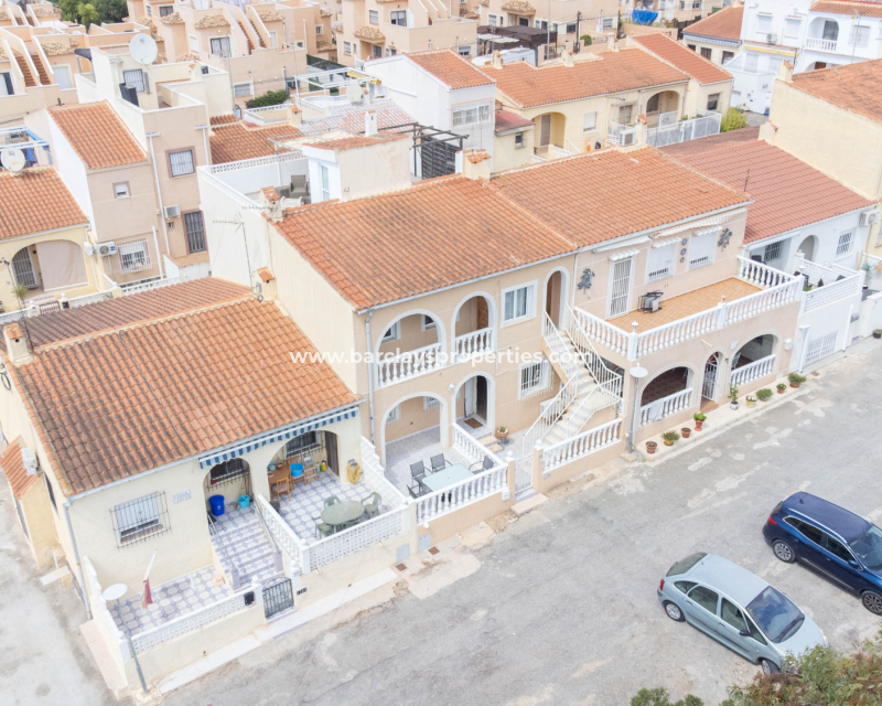 Resale - Terraced - Urb. La Marina