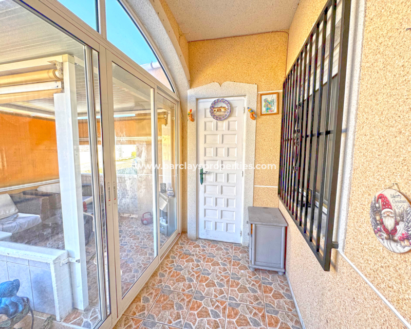 Resale - Terraced - Urb. La Marina