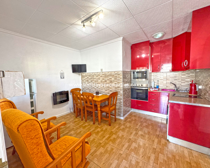 Resale - Terraced - Urb. La Marina