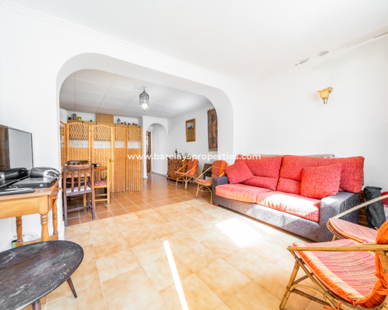 Resale - Terraced - Urb. La Marina