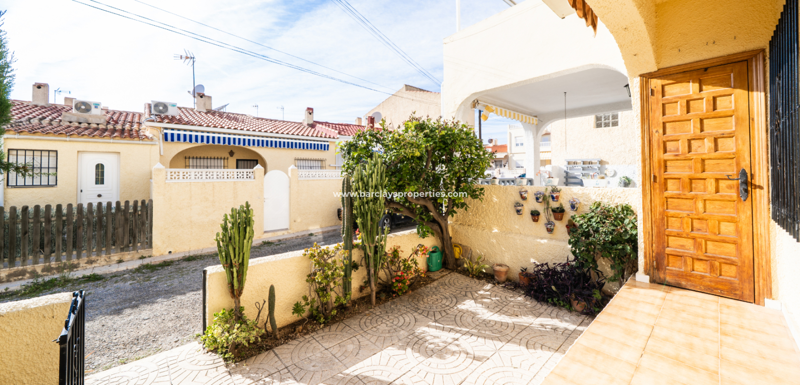 Resale - Terraced - Urb. La Marina