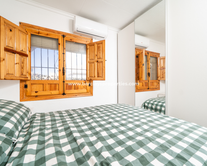 Resale - Terraced - Urb. La Marina