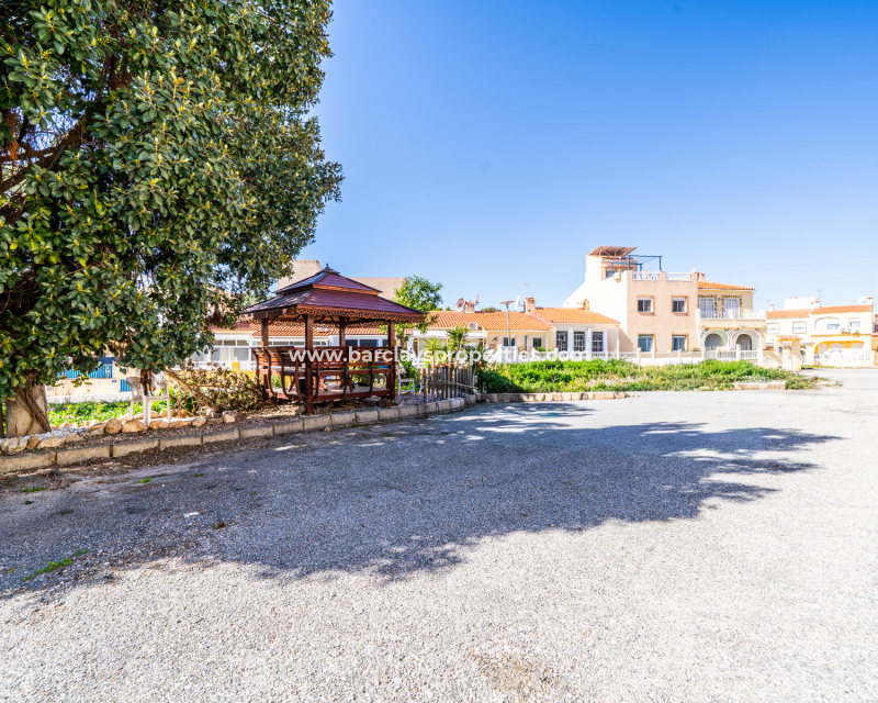 Resale - Terraced - Urb. La Marina