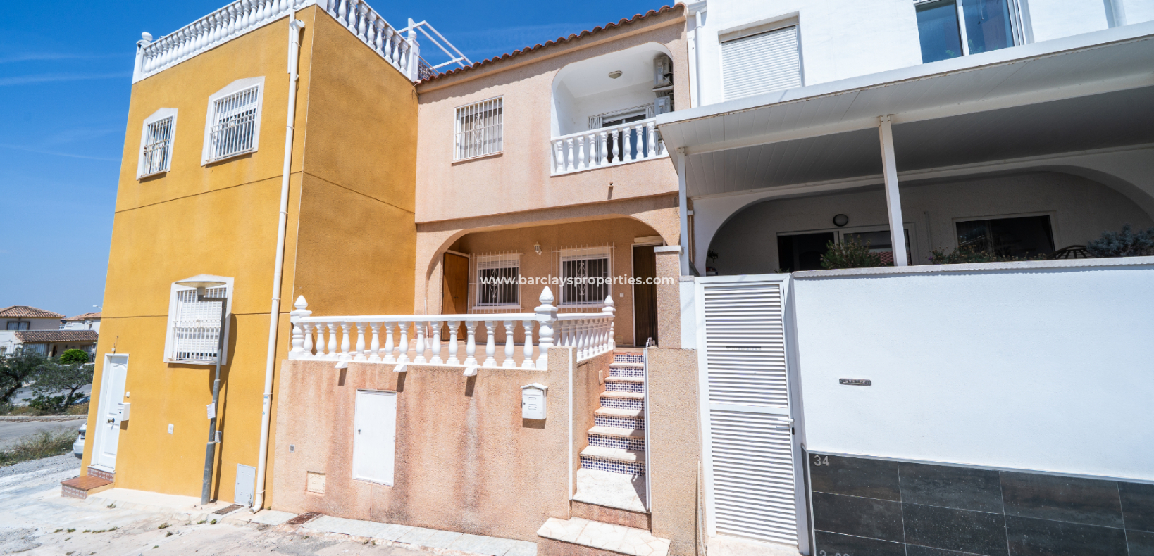 Resale - Terraced - Urb. La Marina