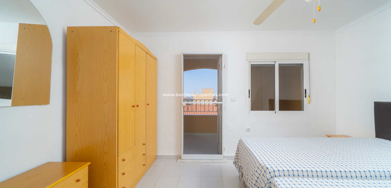 Resale - Terraced - Urb. La Marina