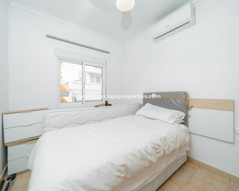 Resale - Terraced - Urb. La Marina