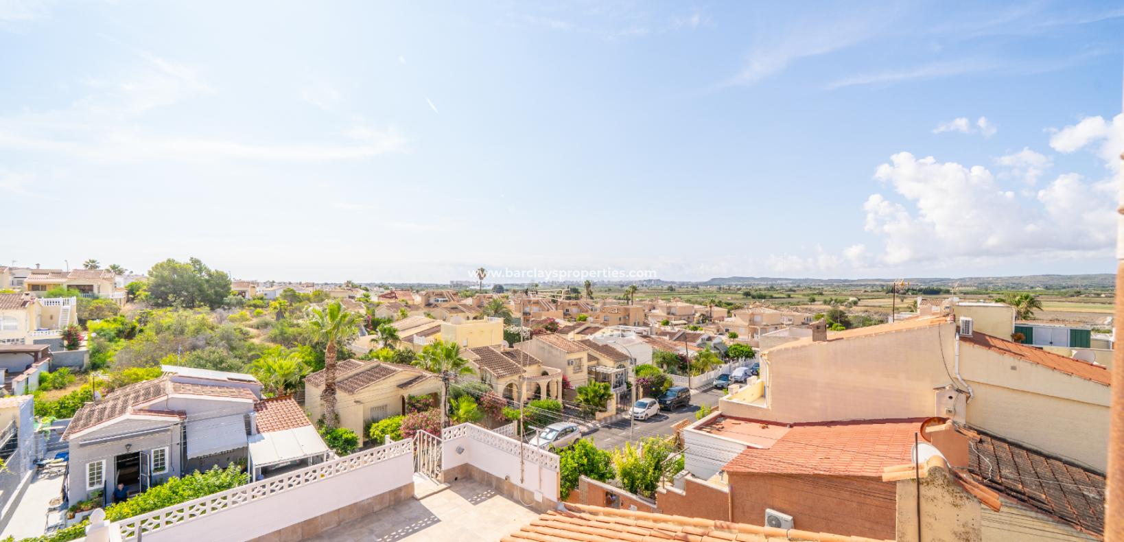 Resale - Terraced - Urb. La Marina