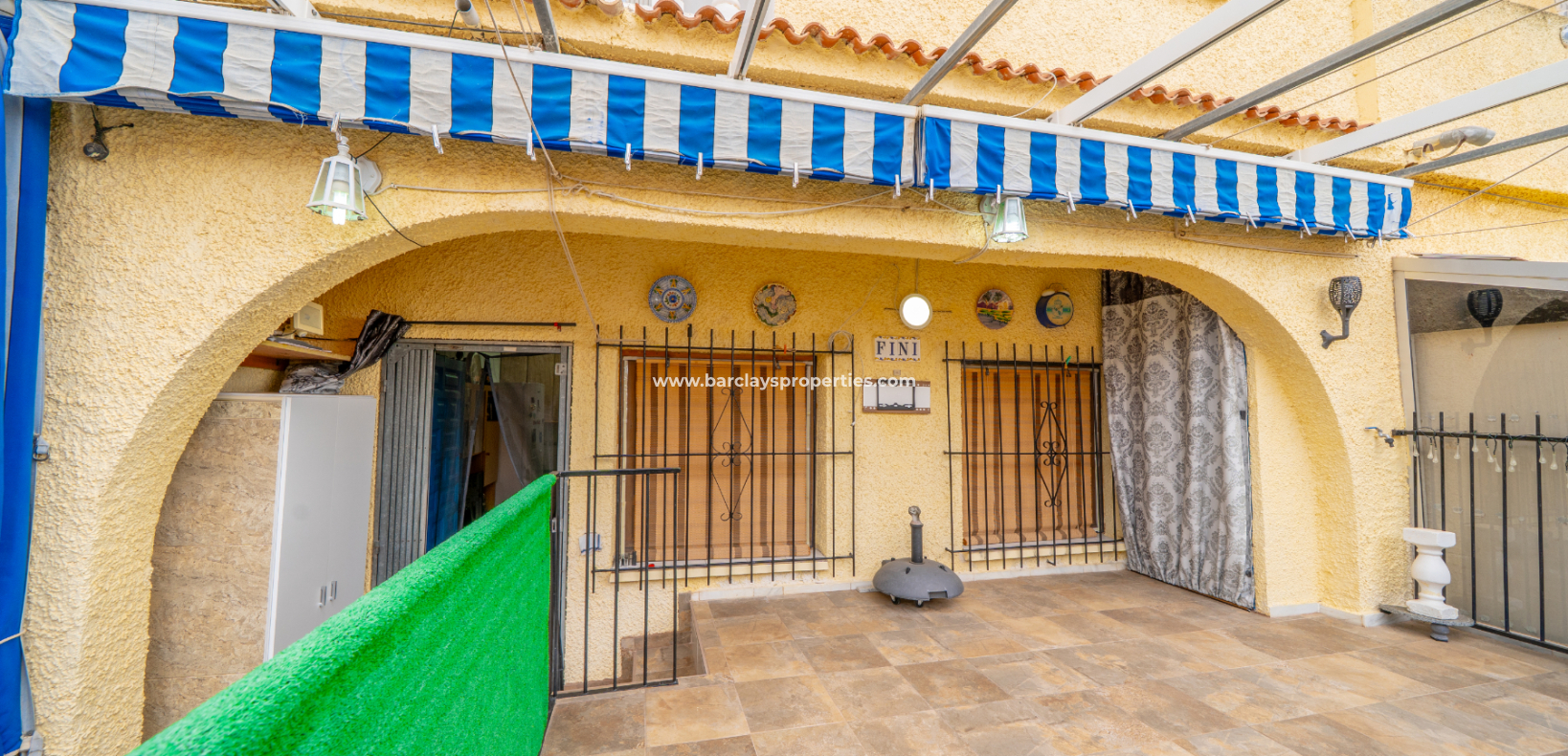 Resale - Terraced - Urb. La Marina
