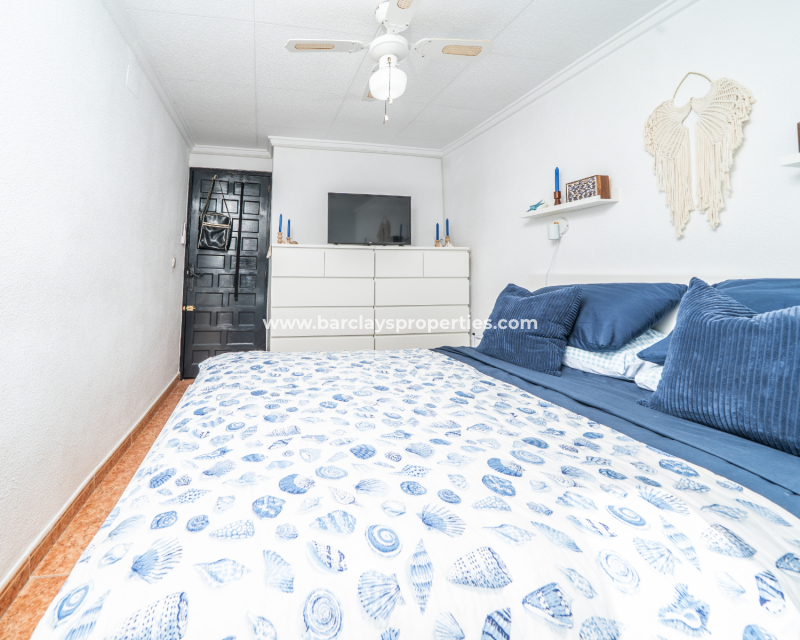 Resale - Terraced - Urb. La Marina
