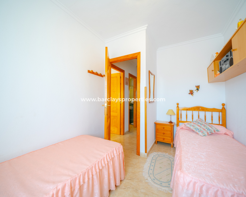 Resale - Terraced - Urb. La Marina