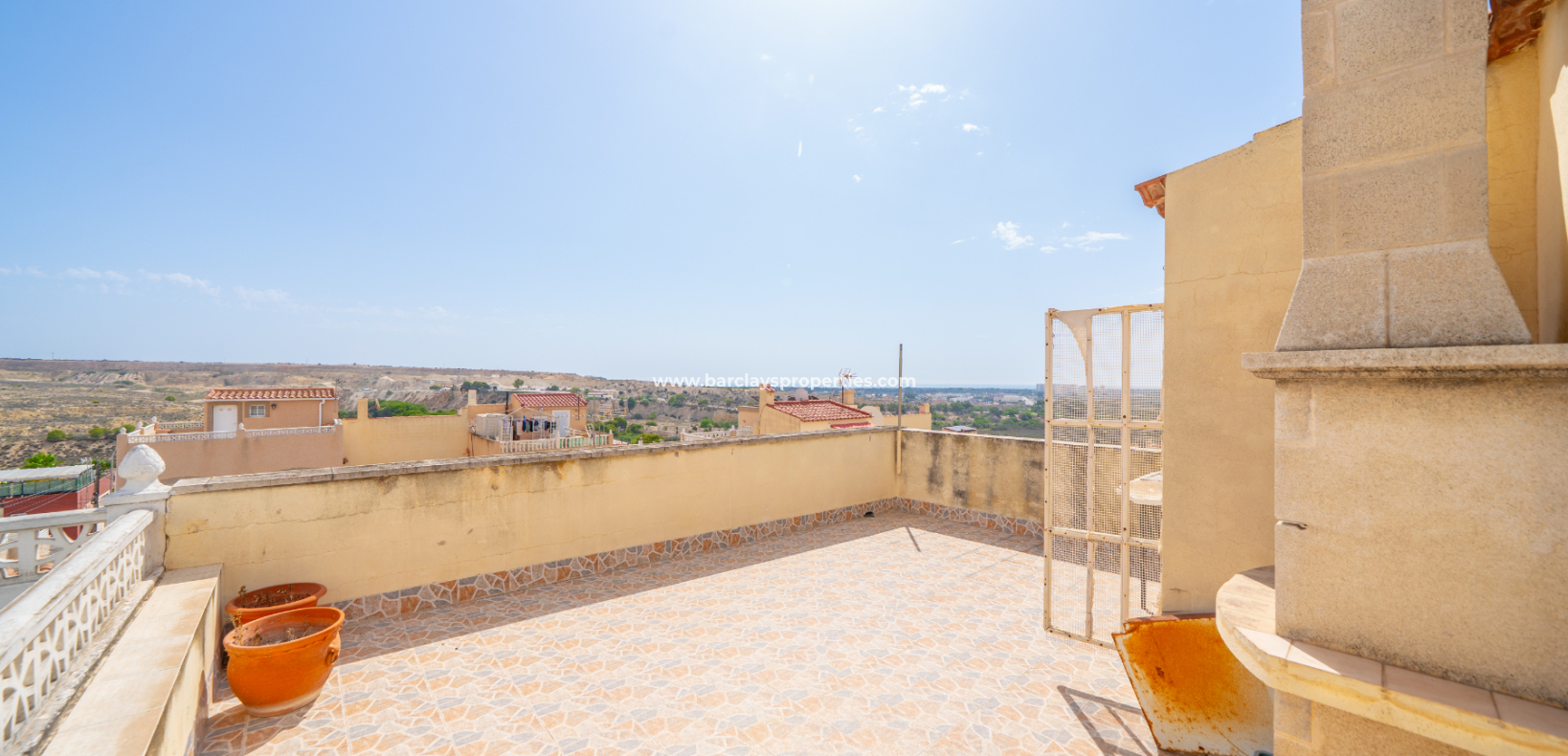 Resale - Terraced - Urb. La Marina