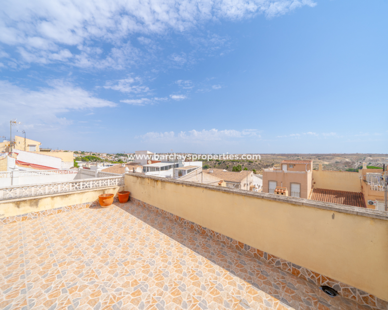 Resale - Terraced - Urb. La Marina