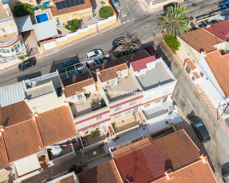 Resale - Terraced - Urb. La Marina