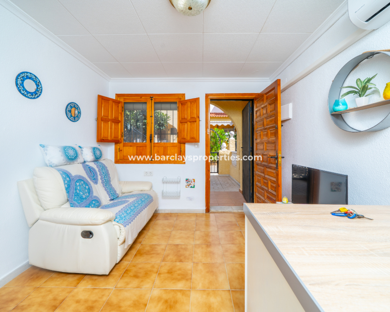 Resale - Terraced - Urb. La Marina