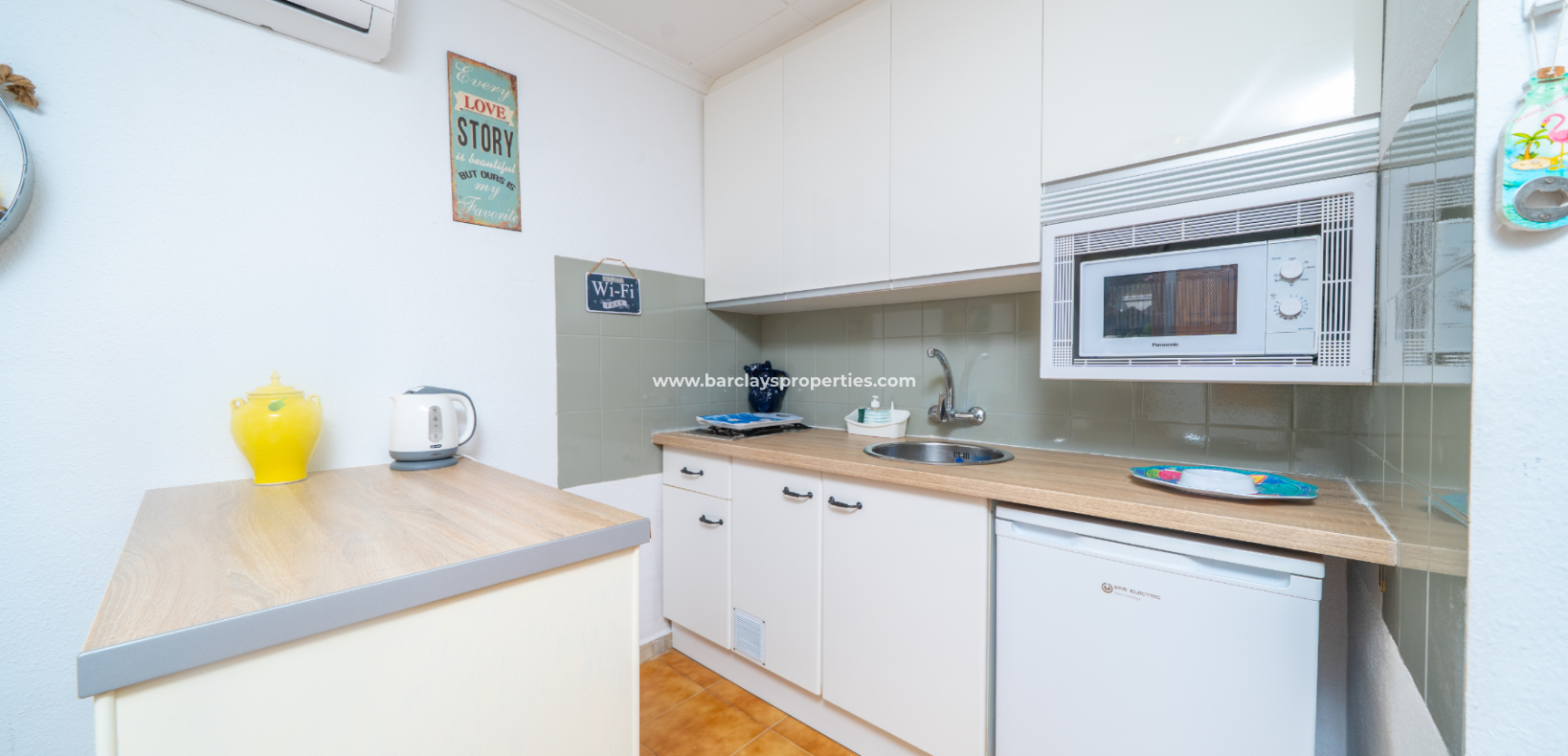 Resale - Terraced - Urb. La Marina