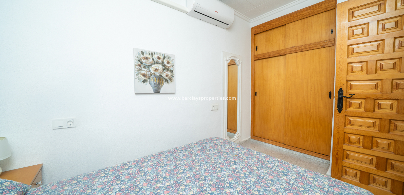 Resale - Terraced - Urb. La Marina
