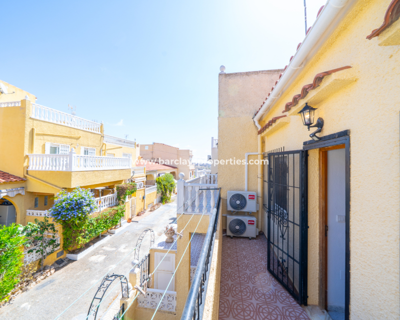 Resale - Terraced - Urb. La Marina