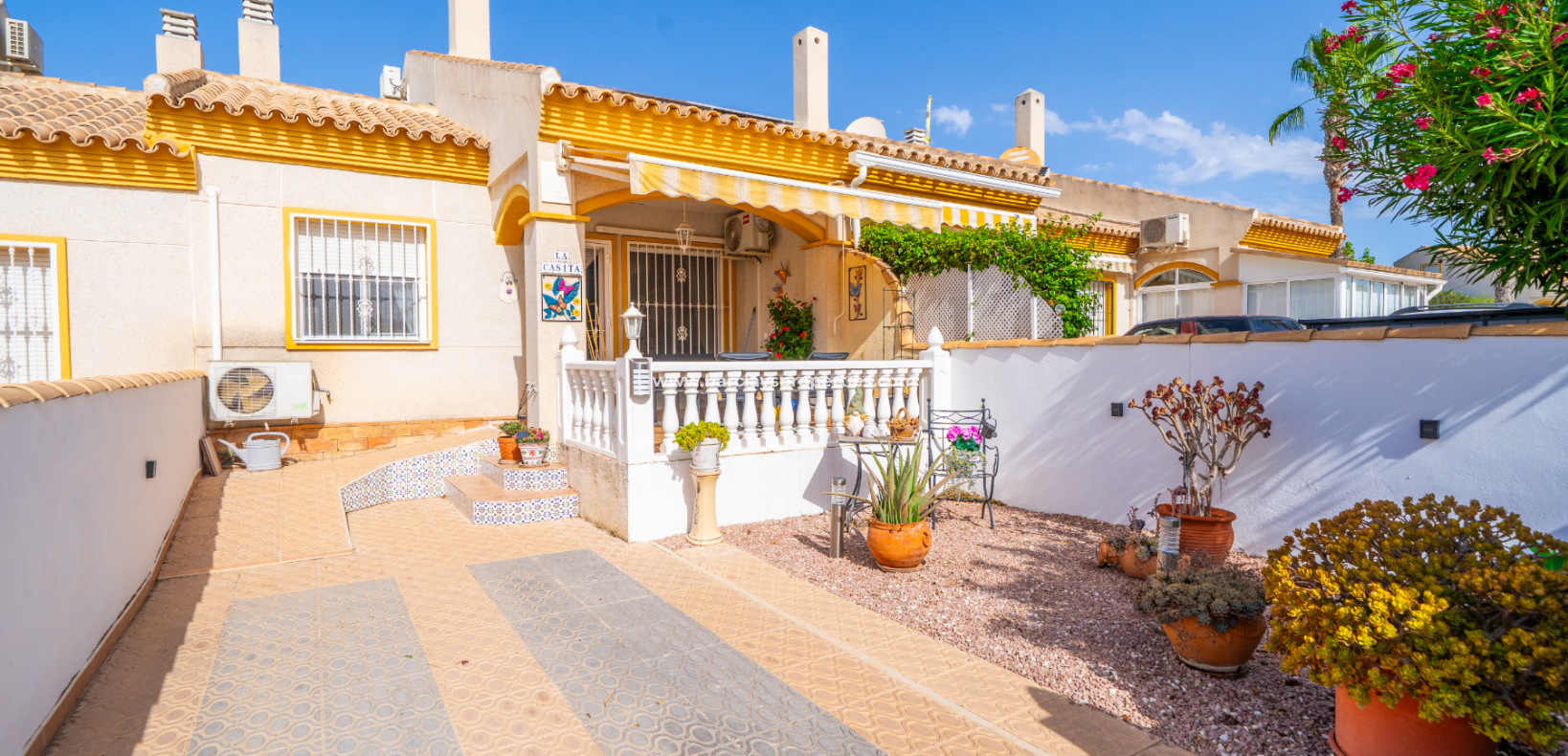 Resale - Terraced - Urb. La Marina