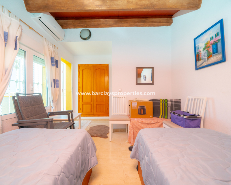Resale - Terraced - Urb. La Marina