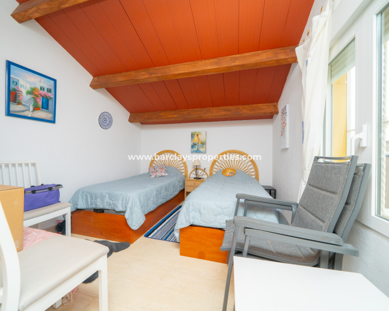 Resale - Terraced - Urb. La Marina